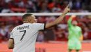 هداف الدوري الفرنسي.. ميسي يُدخل مبابي التاريخ بالهدف الأسرع