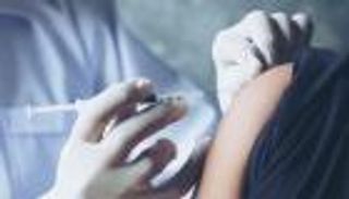 لقاح الإنفلونزا الموسمية.. هل يتعارض مع لقاحات كورونا؟