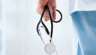 طبيب - تعبيرية