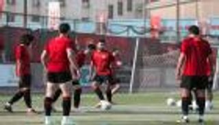 آخرها قبل 18 عاما.. كم مرة خسر الأهلي الدوري المصري مرتين متتاليين؟