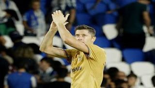 روبرت ليفاندوفسكي مهاجم برشلونة