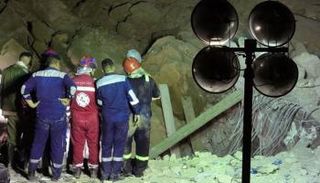 انهيار قطارة الإمام علي في كربلاء العراق