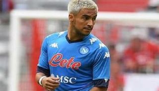 آدم وناس لاعب نابولي الإيطالي