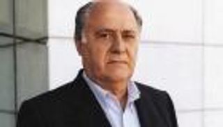 قصة نجاح الملياردير أمانسيو أورتيجا مؤسس زارا.. رحلة بدأت من الصفر