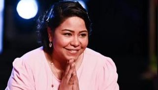 شيرين عبدالوهاب بوزن زايد في مهرجان قرطاج