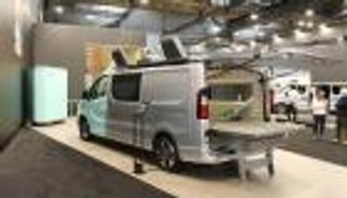 السيارة "كافيار" من رينو.. فندق متحرك صديق للبيئة