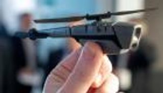 مسيرة الـ6 بوصات.. 850 "دبورا أسود" في "عش" روسيا بأوكرانيا