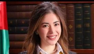 الطبيبة ميرونا عصفور