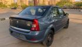 سيارة فرنسية شهيرة تباع في السوق المصري بسعر لن تتخيله