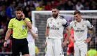 تجاهل بنزيما.. كروس يختار أفضل 4 لاعبين في مسيرته الكروية