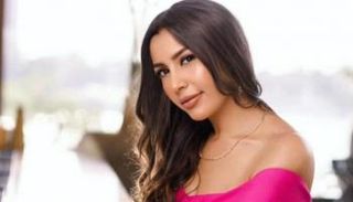 المطربة جنات