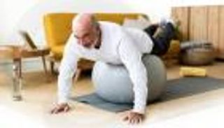 فوائد الرياضة في الكِبر للجسد والنفس (إنفوجراف)