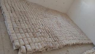 الأردن يحبط تهريب مخدرات قادمة من سوريا