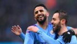 بعمل إنساني.. رياض محرز يرفع معنوياته بعد صدمة جوارديولا