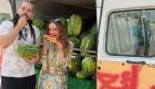  عبدالفتاح الجريني وجميلة البدوي.. أول صور من شهر العسل