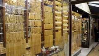 متجر لبيع الذهب - رويترز