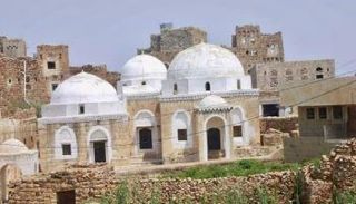 أحد المساجد التابعة للمرجعية 