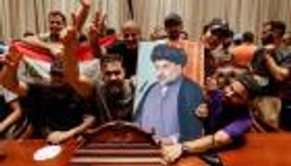 قرارات الصدر.. إشادات عربية ودولية ودعوات لإنهاء الصراع الداخلي بالعراق