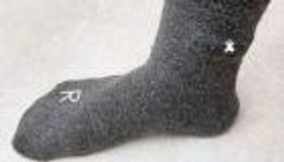 جوارب ذكية تحمي المرضى من السقوط واختلال التوازن