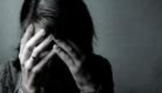 ابتزاز فتاة أردنية بصورها العارية.. حكم قضائي يكشف التفاصيل