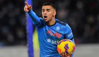 آدم وناس، نجم نابولي 