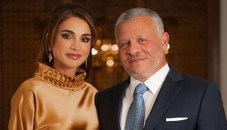 العاهل الأردني وقرينته الملكة رانيا