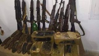 جزء من الأسلحة التي تم حجزها