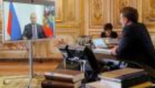 على الطريقة "التركية".. ماكرون يُنقب عن "حوار" مع روسيا