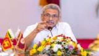 بعد أسابيع من الفرار.. راجاباسكا يعود لسريلانكا الجمعة