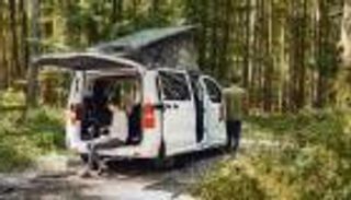 سيارة تستوعب 4 أسرّة.. نسخة كارافان مميزة من أوبل Zafira e-Life