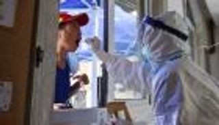 الصين تفرض حجرا صحيا على 20 مليون شخص في شينجدو