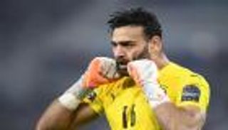 "طرد وتقطيع عقود".. محمد أبوجبل ينقل أزماته من النصر السعودي للدوري المصري