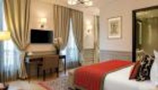 قائمة فنادق لقضاء عطلة رومانسية رائعة في باريس وتكلفة الإقامة