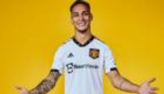 قبل موقعة أرسنال.. الكشف عن رقم أنتوني مع مانشستر يونايتد