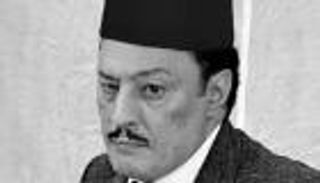 نجيب الريحاني.. هل يعيد عمرو عبدالجليل إلى البطولة؟