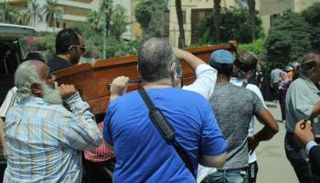 جانب من جنازة المخرج علي عبدالخالق