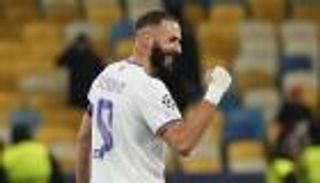 كيف يفكر ريال مدريد بشأن بديل كريم بنزيما؟