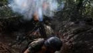 خنادق الهاون.. حياة الجنود الأوكرانيين تحت الأرض (صور)