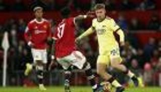 موعد مباراة مانشستر يونايتد وأرسنال في الدوري الإنجليزي والقنوات الناقلة