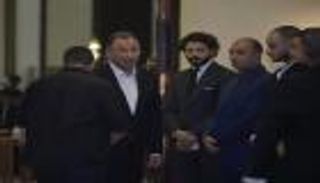 بالصور.. عزاء شقيقة محمود الخطيب يوحد جبهات الأهلي