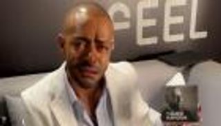 حفل تامر عاشور في جدة.. "معلش" تداوي أحزان الجمهور (فيديو)