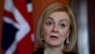 ليز تراس جاهزة لإنقاذ البريطانيين.. الزعيمة المحتملة تعلن "خطة جريئة"