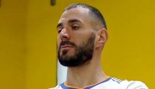 كريم بنزيما مهاجم ريال مدريد