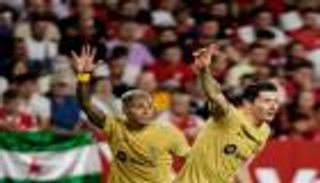 ترتيب الدوري الإسباني.. برشلونة يواصل ملاحقة الريال بثلاثية إشبيلية 