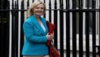 رئيسة وزراء بريطانيا.. نسبة المشاركين في اختيارها مفاجأة