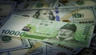 وون كوريا الجنوبية يشهد أقل مستوياته في 13 عاما