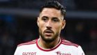 الدوري الفرنسي يكسر القاعدة ويعاقب بلايلي