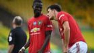 وشاية أفريقية تفضح سر قوة "ماجواير الكارثي" في مانشستر يونايتد