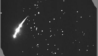 الزخات المكتشفة من صحراء أبوظبي