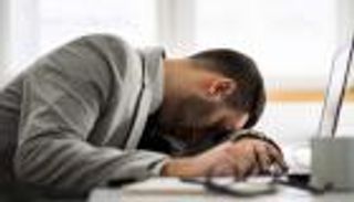 متلازمة التعب.. أعراض الإصابة وطرق التعايش معها